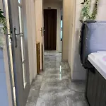 Bm Jacuzzi & Sauna Na Wylacznosc Apartament *
