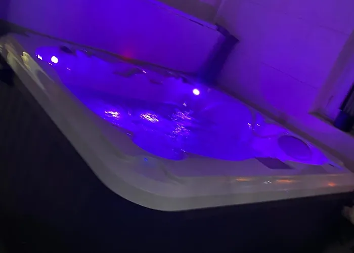 Apartament Bm Jacuzzi & Sauna Na Wylacznosc Legnica